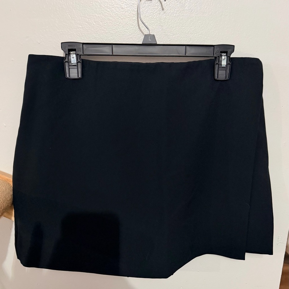 The Drop Elegant Black Women's Mini Skort